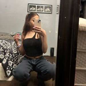 Meet your Posher, Aliya